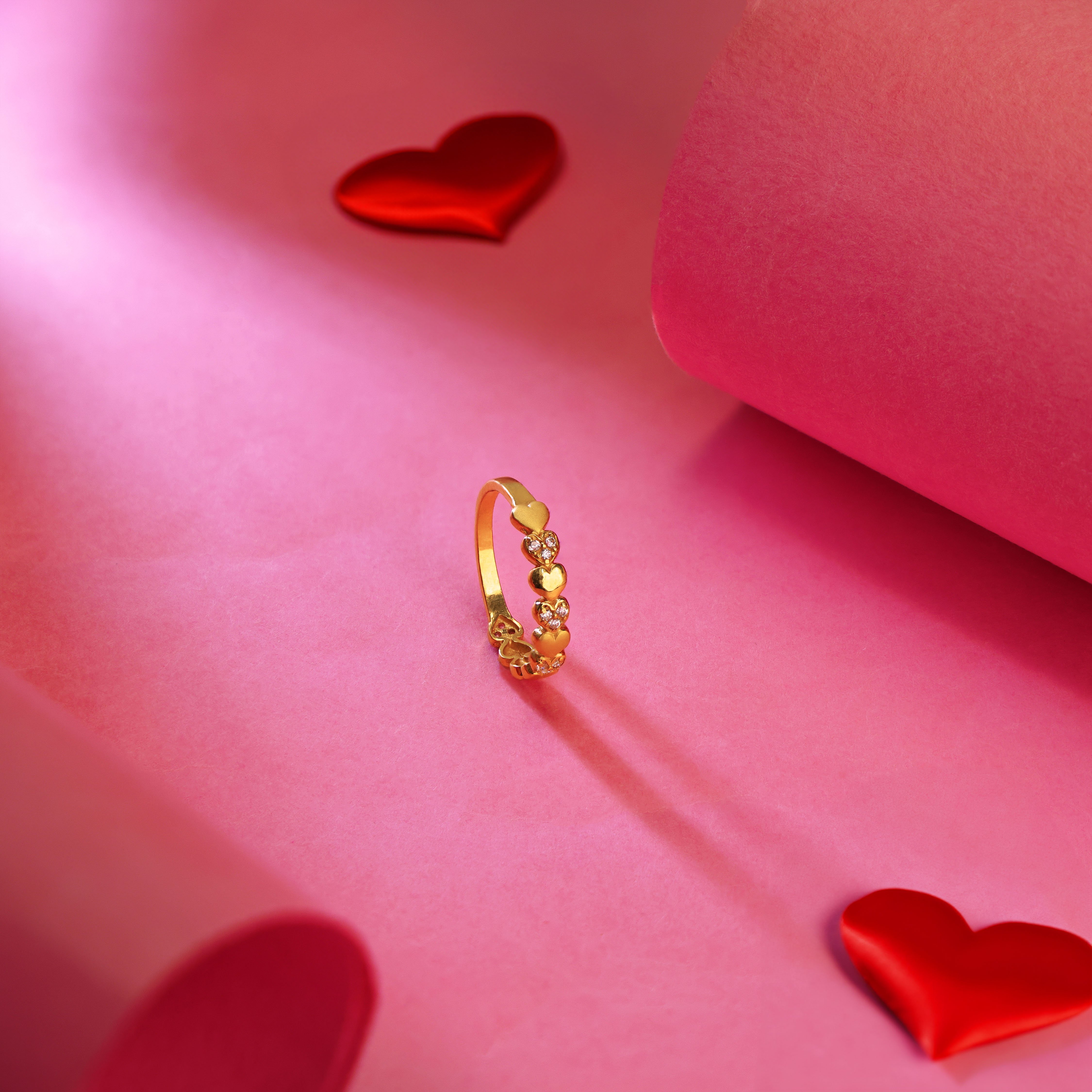 Grt Function Rings Buy Startling Magical Heart Gold Ring - Valentine Collection |GRT Jewellers