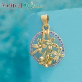 Glimmering Mouval Collection Gold Pendant