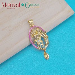 Shimmer Mouval Collection Gold Pendant