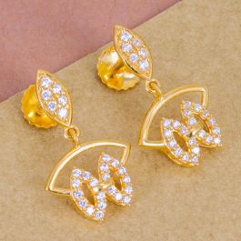 Gold Earrings 135A840235