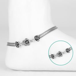 Enriching Floral Double Layer Silver Anklets