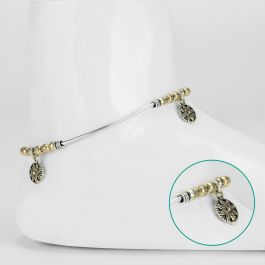 Breezy Beaded Floral Charm Silver Anklets