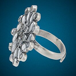 Ravishing Floral Silver Ring