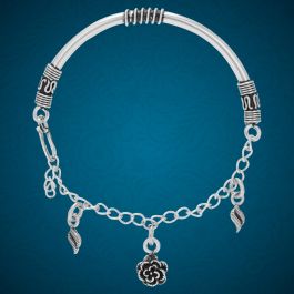 Stylish Floral Charms Silver Bracelets