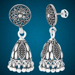 Appealing Oval Pattern Silver Jhumka Earrings