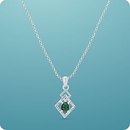 Elegant Diamond Pattern Green stone Studded Silver Necklace