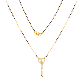 Twinkling Heartin Gold Necklaces
