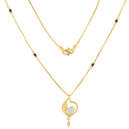 Trendy Stylish Heartin Gold Necklaces