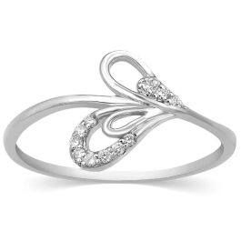 Lovely Heartine Design Diamond Ring