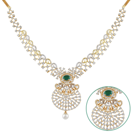 Graceful Green Stone Sparkling Diamond Necklace