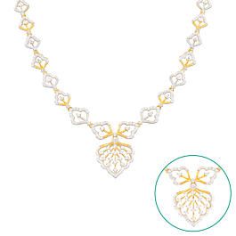 Beautiful Trefoil Arch Pattern Diamond Necklaces