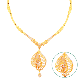 Magnificent Fashionable Gold Necklaces