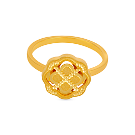 Charming Designer Floral Gold Ring
