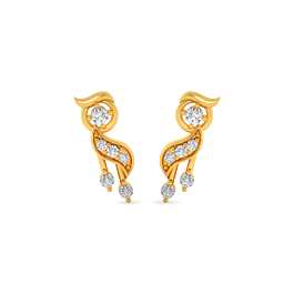 Feminine Leaf Design Gold Earrings