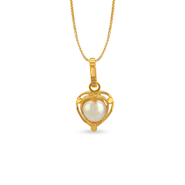 Refulgent Heartin Pearl Gold Pendant