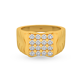 Elegant Textured Gold Ring