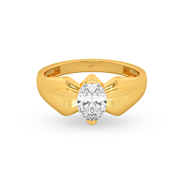 Enchanting Single Stone Diamond Pattern Gold Ring