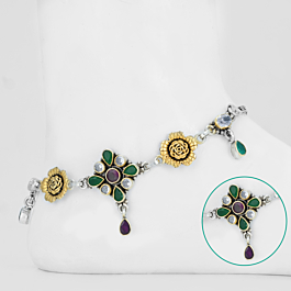 Eye Catching Two Tone Floral Silver Anklet