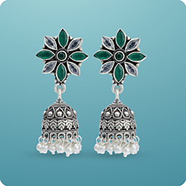 Glistening Floral Leaf Pattern Silver Jhumka Earrings