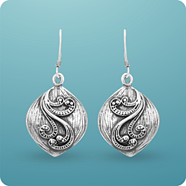 Elegant Ethnic Wave Design Silver Earrings