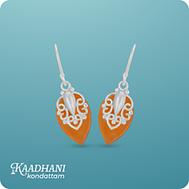 Stylish Carnelian Arabesque Design Silver Earrings