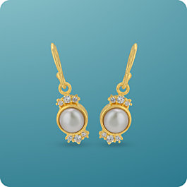 Glamorous Pearl Drop Silver Earrings
