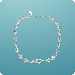 Shimmering Floral Heart Silver Bracelet