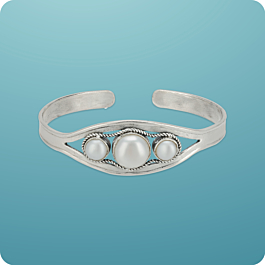 Fashionable Pearl Adjustable Silver Bracelet