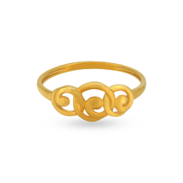 Striking Imterlocked Swirl Gold Ring