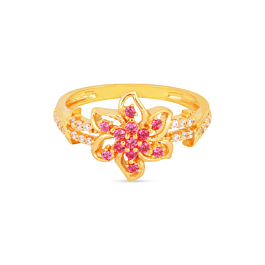 Gleaming Floral Gold Ring