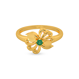 Attractive Swirly Gold Ring