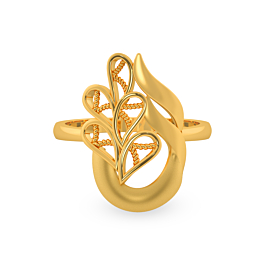Modish Designer Leaf Gold Ring