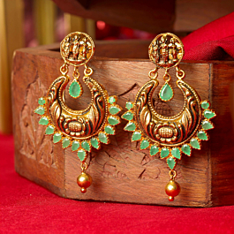Captivating Floral Gold Earrings