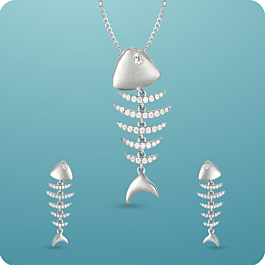 Gleaming Fish Pattern Silver Pendant With Earrings Set