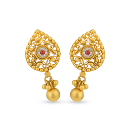 Graceful Paisley Pattern Gold Earrings