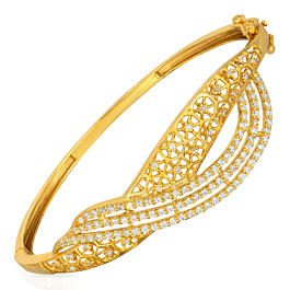 Modernized Wavy Gold Bracelet
