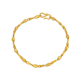 Elegant Sleek Gold Bracelet