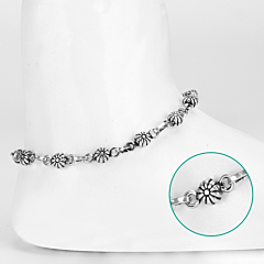 Eye Catching Floral Silver Anklets
